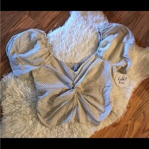 Puff Sleeve Crop Top​